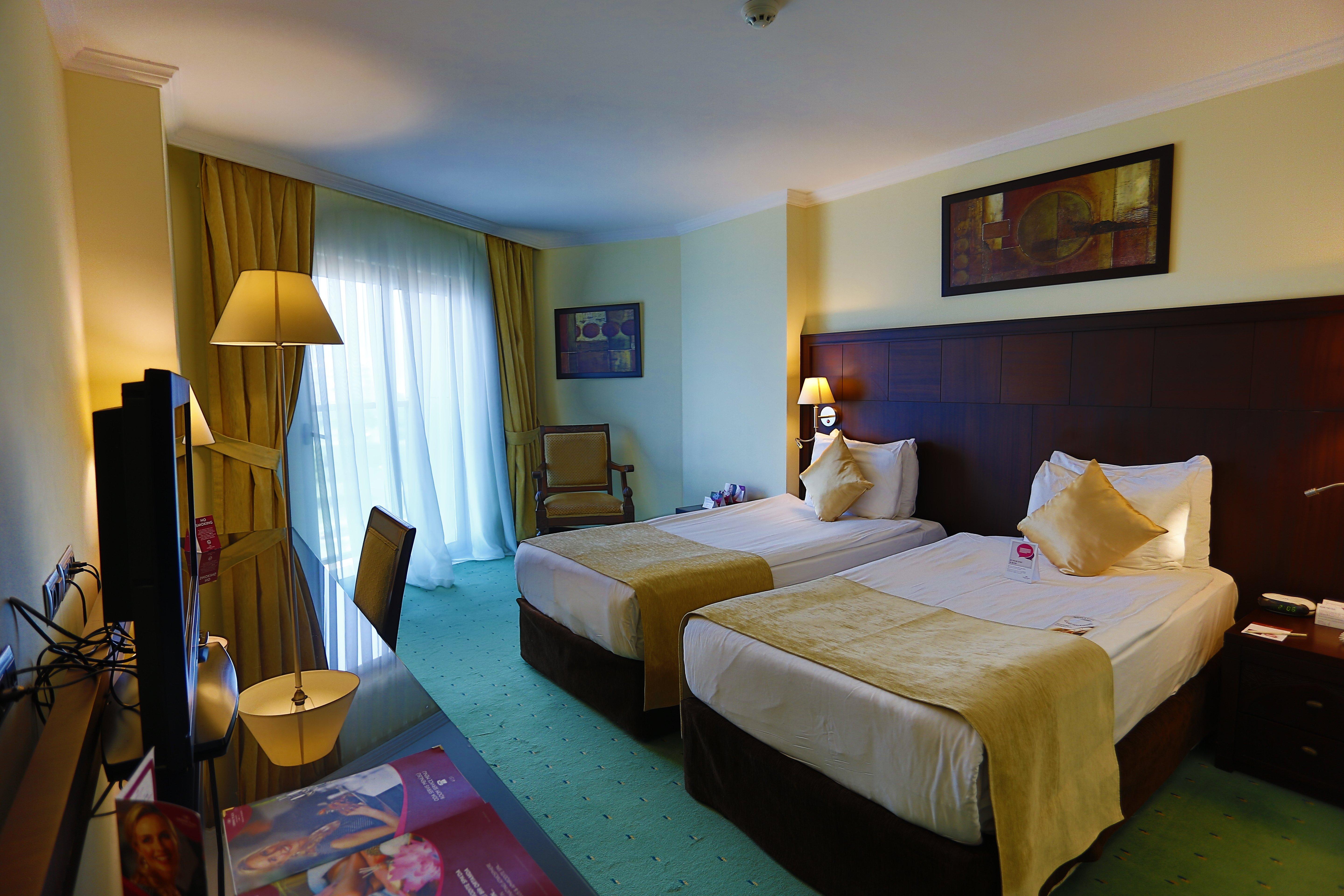 Crowne Plaza Antalya, An Ihg Hotel Εξωτερικό φωτογραφία A room at the hotel