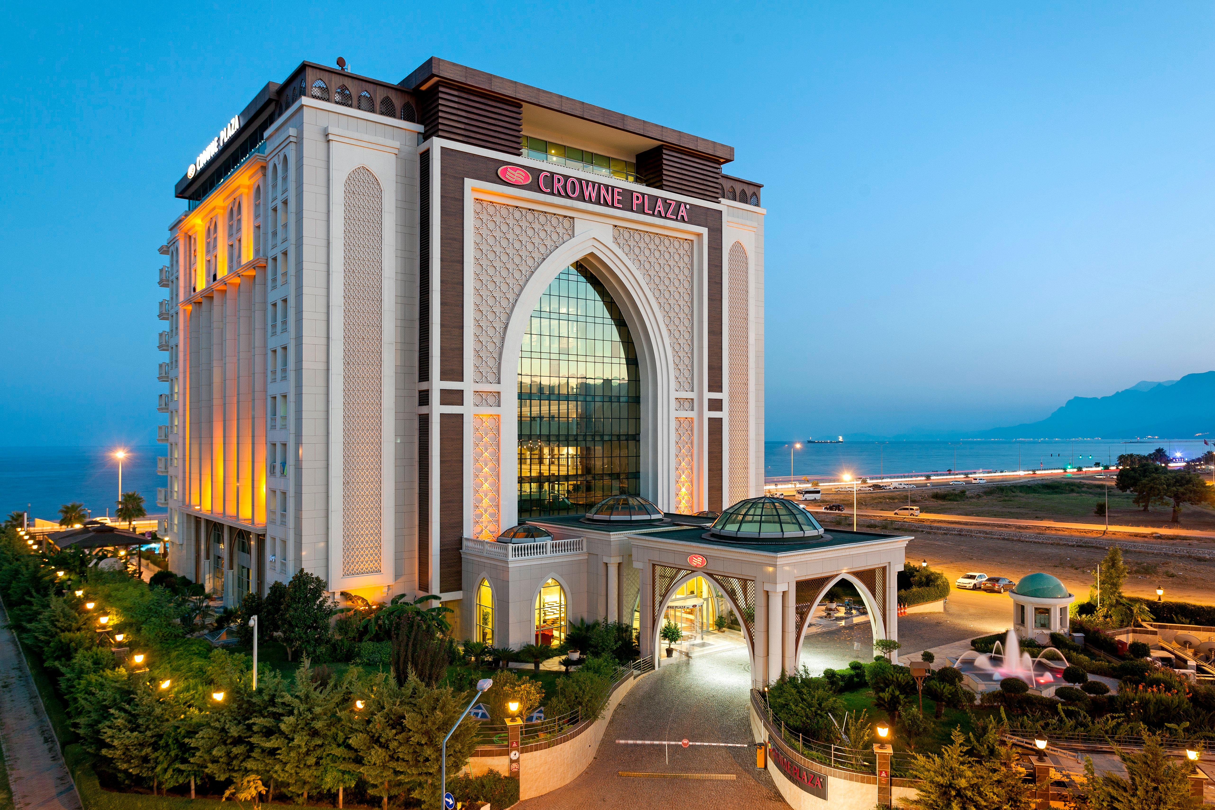 Crowne Plaza Antalya, An Ihg Hotel Εξωτερικό φωτογραφία Crown Plaza Hotel